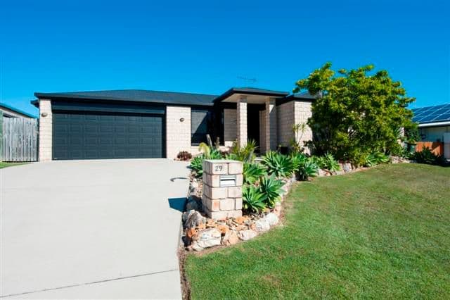 29 Col Brown Avenue, CLINTON QLD 4680, Clinton - Thumbnail 2