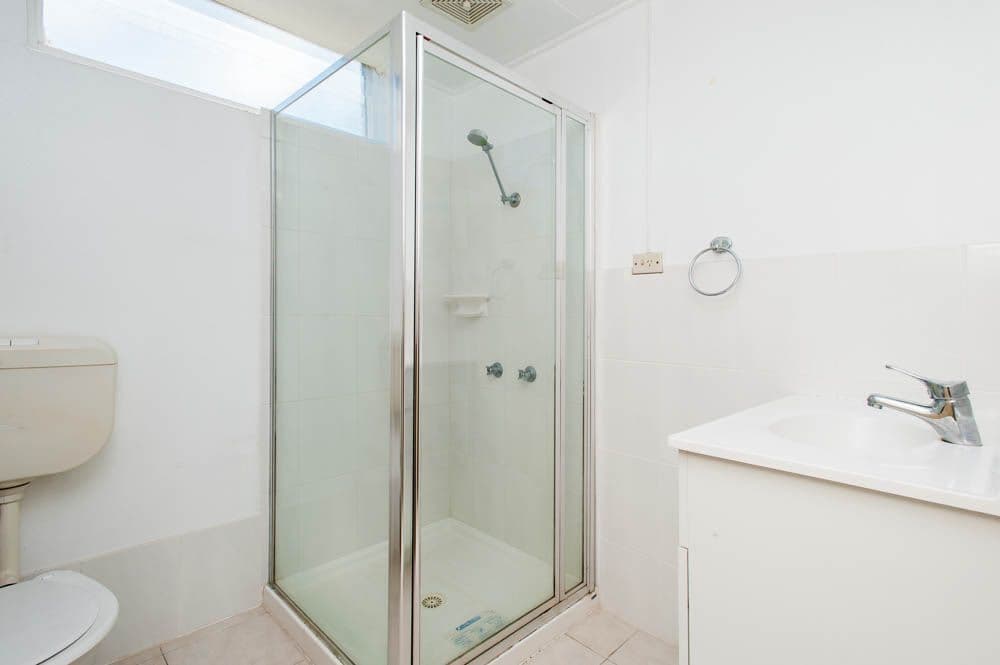 33 Ellis Street, GREENSLOPES QLD 4120, Greenslopes - Thumbnail 4