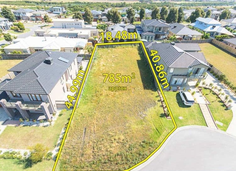 6 Sunset Close, WATERWAYS VIC 3195, Waterways - Image 1