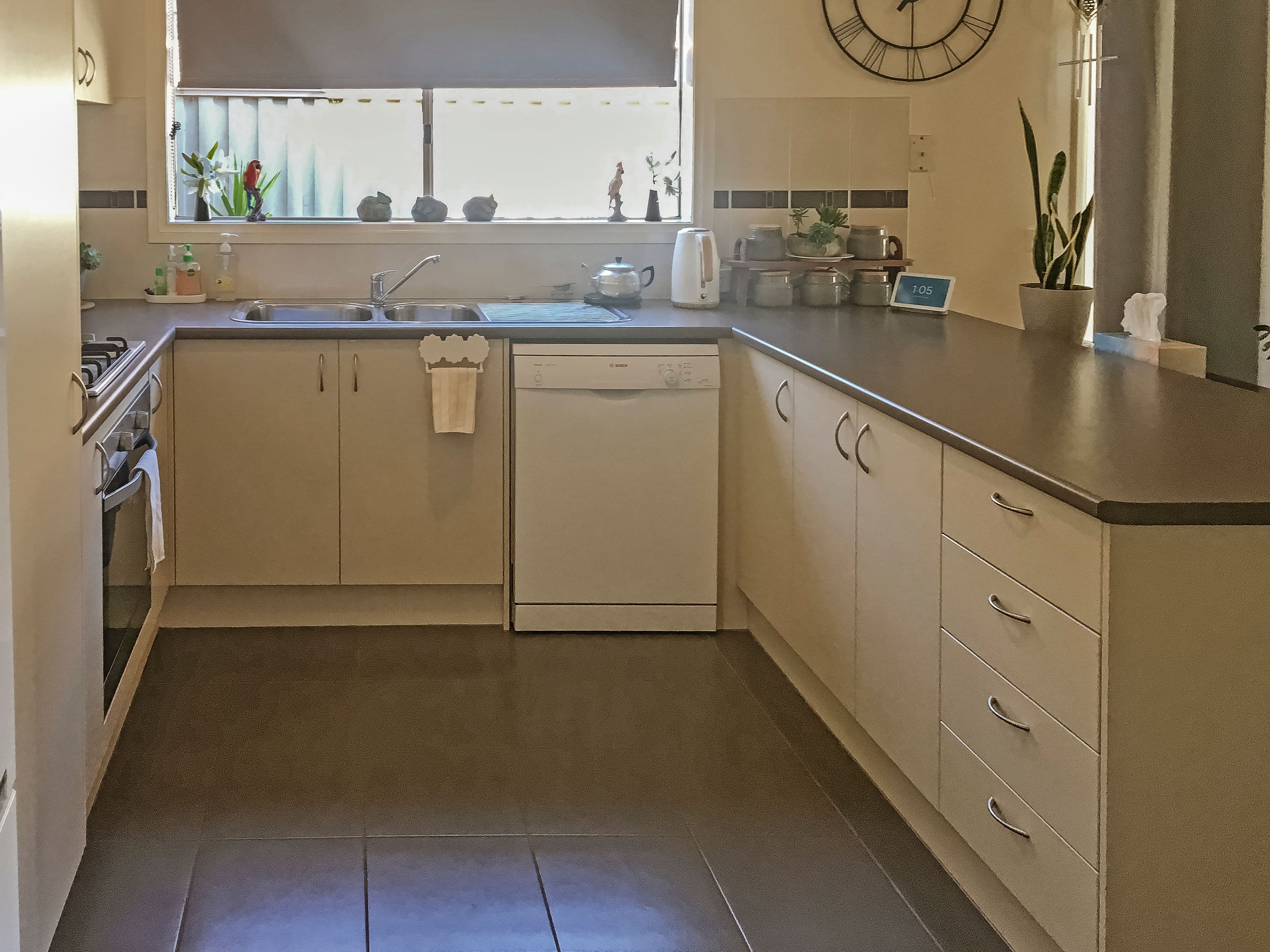 35 Serenity Street, Pakenham VIC 3810, Pakenham - Thumbnail 2