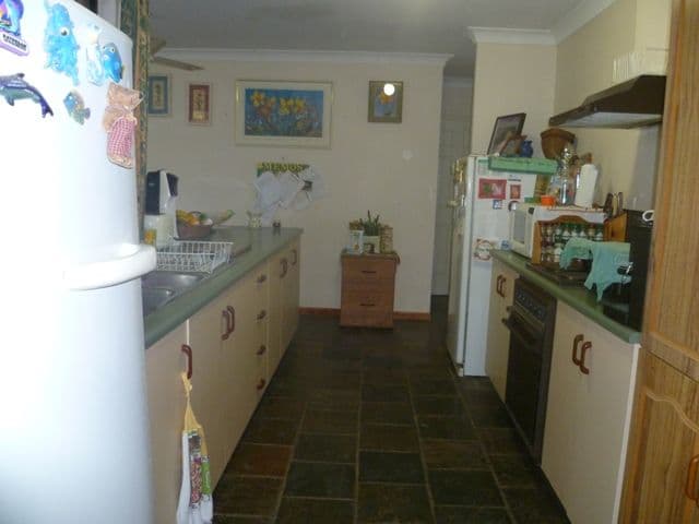 7 Faulkner Street, BURDELL QLD 4818, Burdell - Thumbnail 4