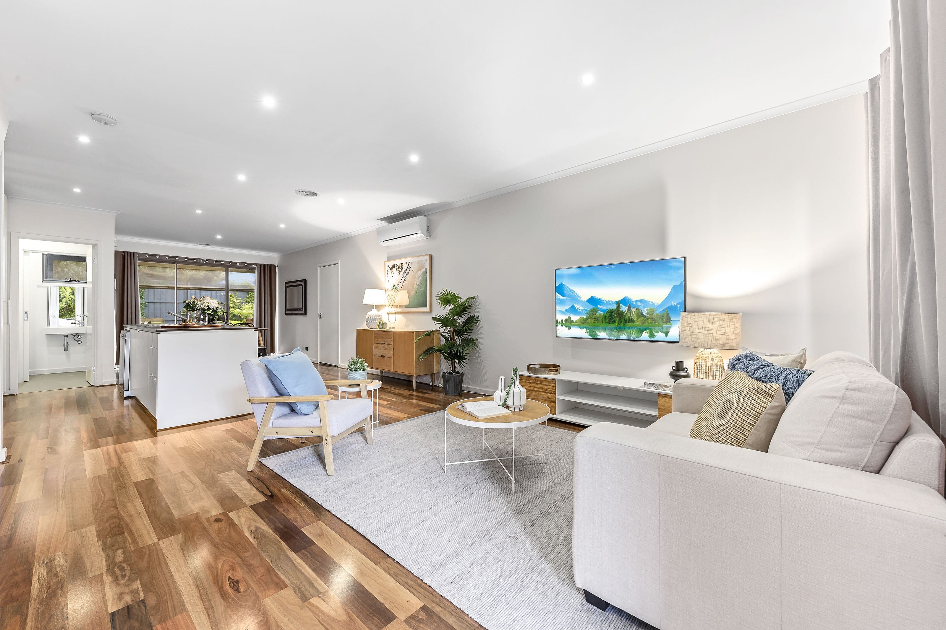 24 Newport Drive, Mulgrave VIC 3170, Mulgrave - Thumbnail 2