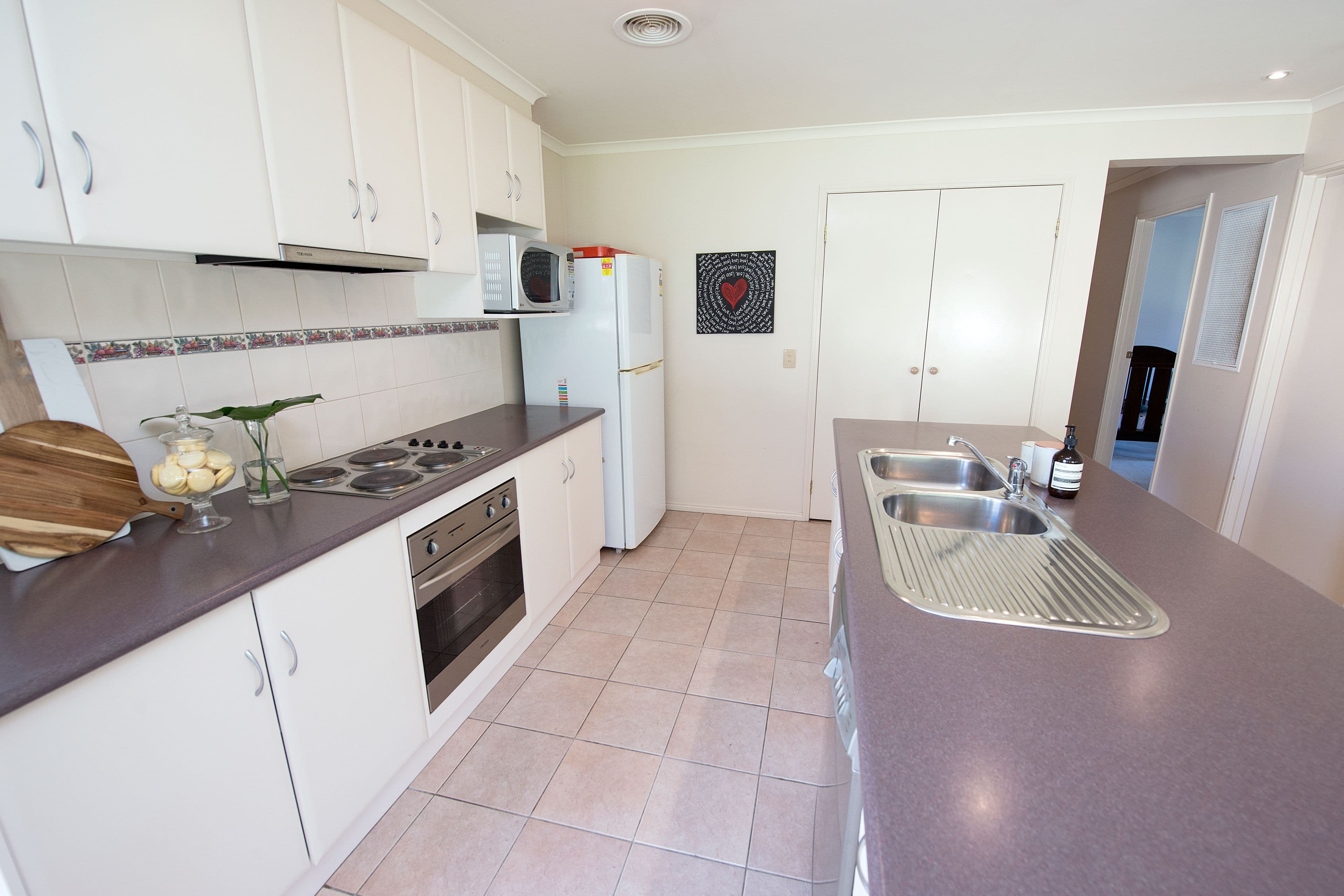 9 Gaethan Drive, Swan Hill VIC 3585, Swan Hill - Thumbnail 3
