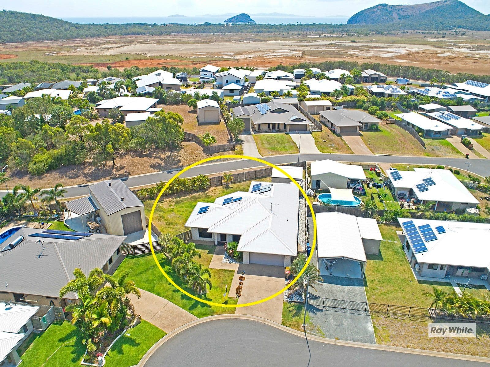 6 Bells Court, Rosslyn QLD 4703, Rosslyn - Image 1