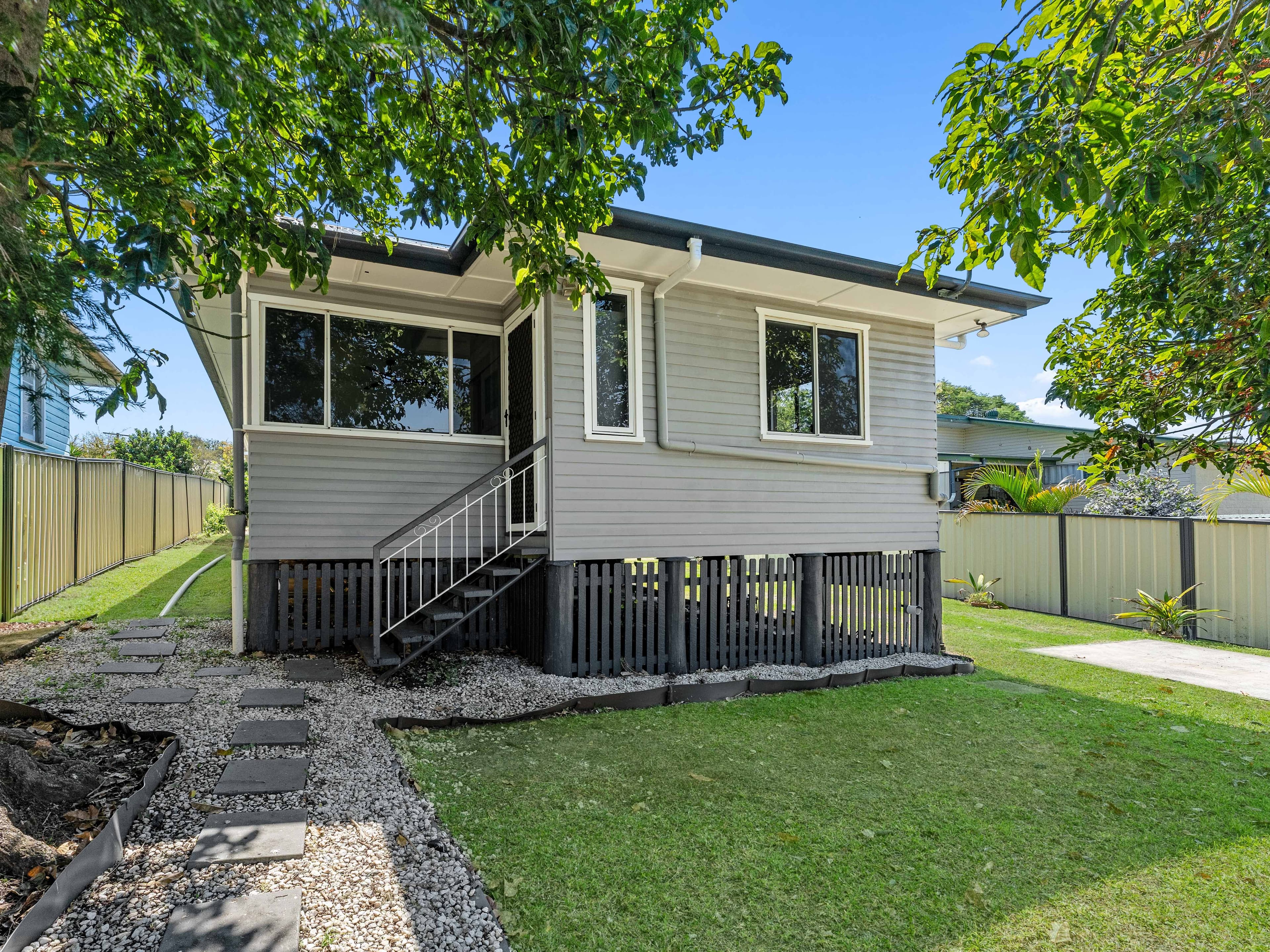 5 Chilcot Street, Silkstone QLD 4304, Silkstone - Image 1