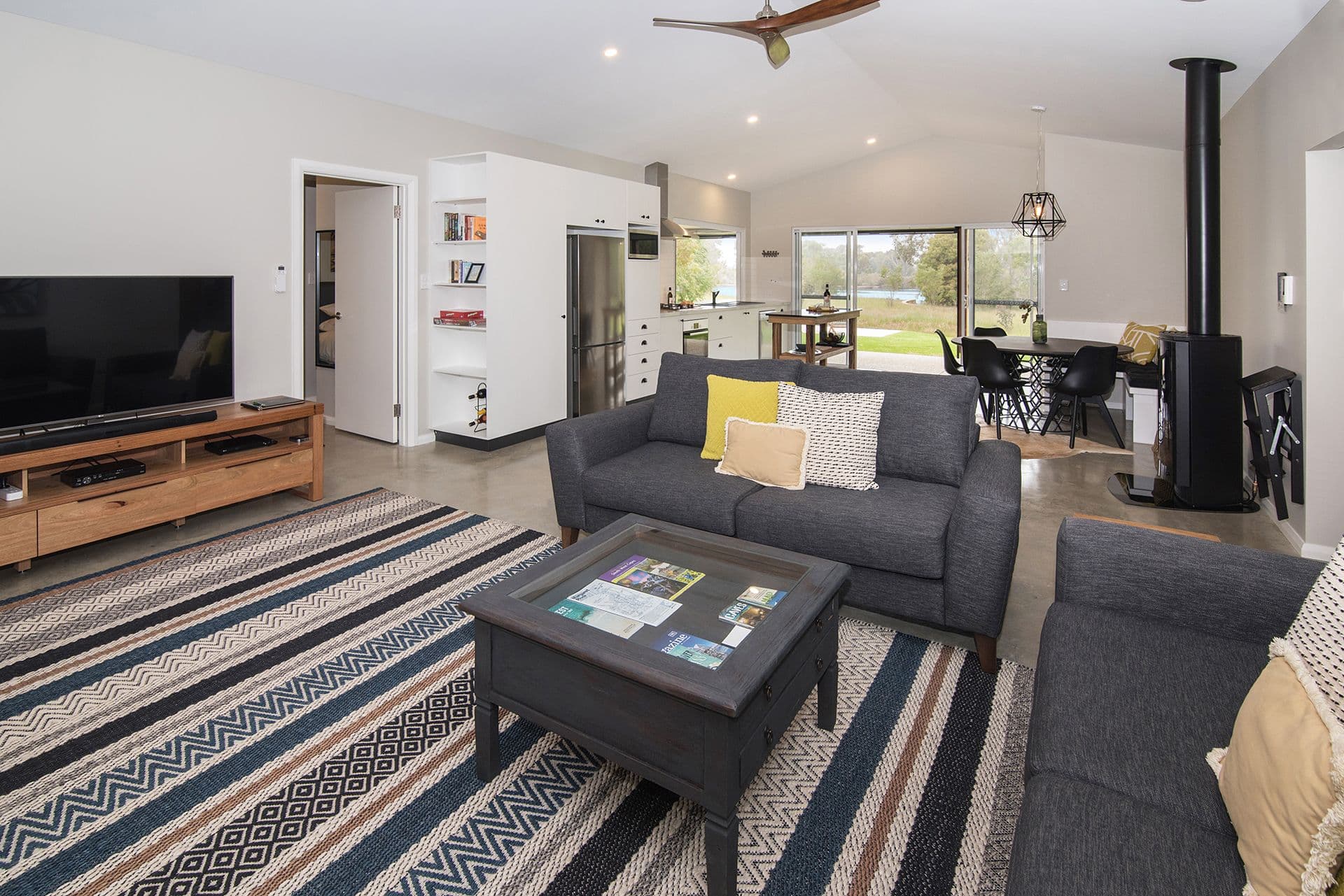 11 Quininup Road, Yallingup WA 6282, Yallingup - Thumbnail 2