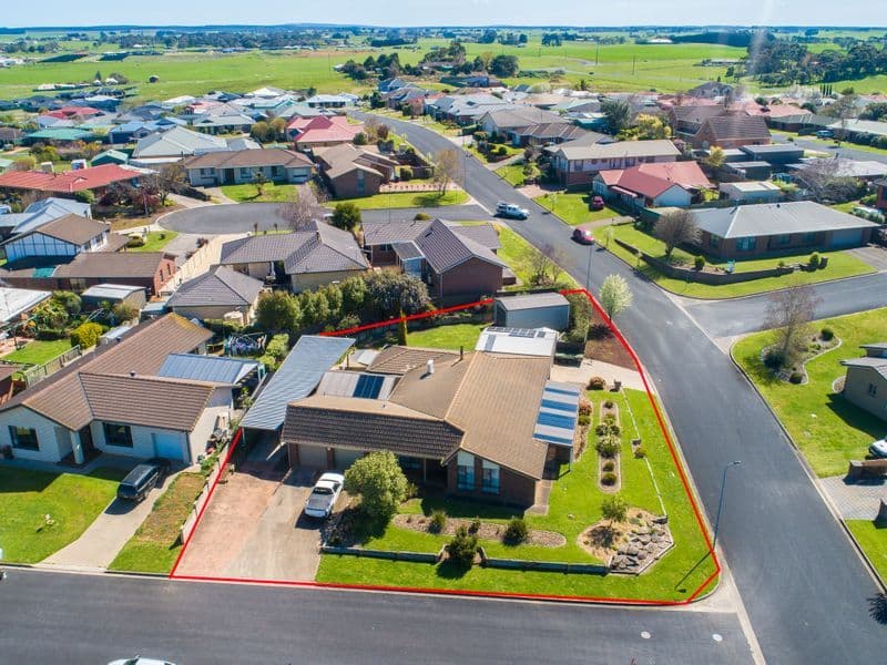 5 Stiles Street, Mount Gambier SA 5290, Mount Gambier - Thumbnail 2