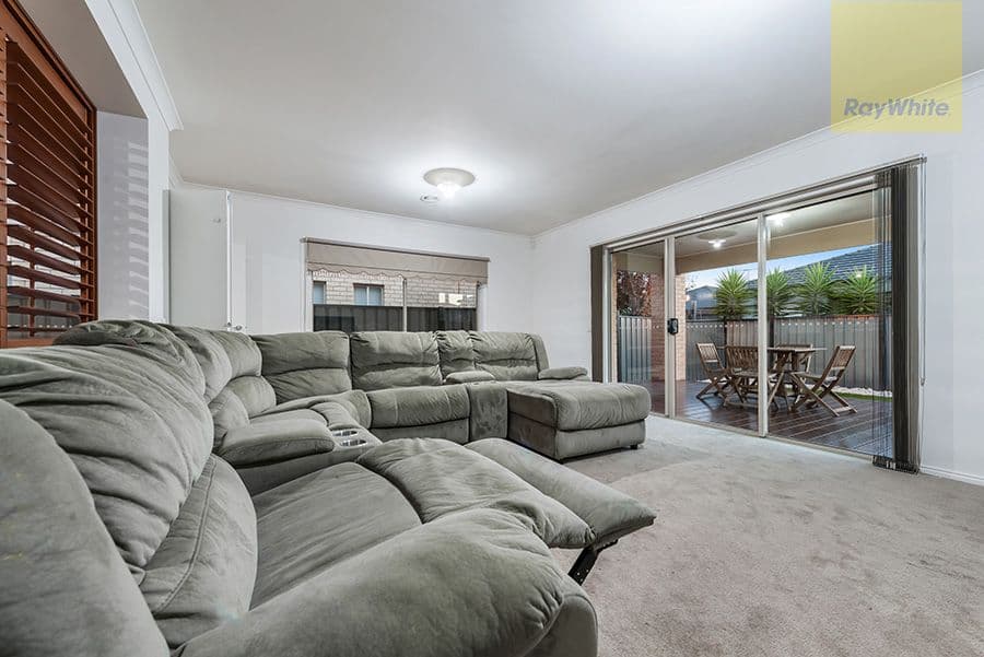 15 Hennessy Street, Craigieburn VIC 3064, Craigieburn - Thumbnail 7