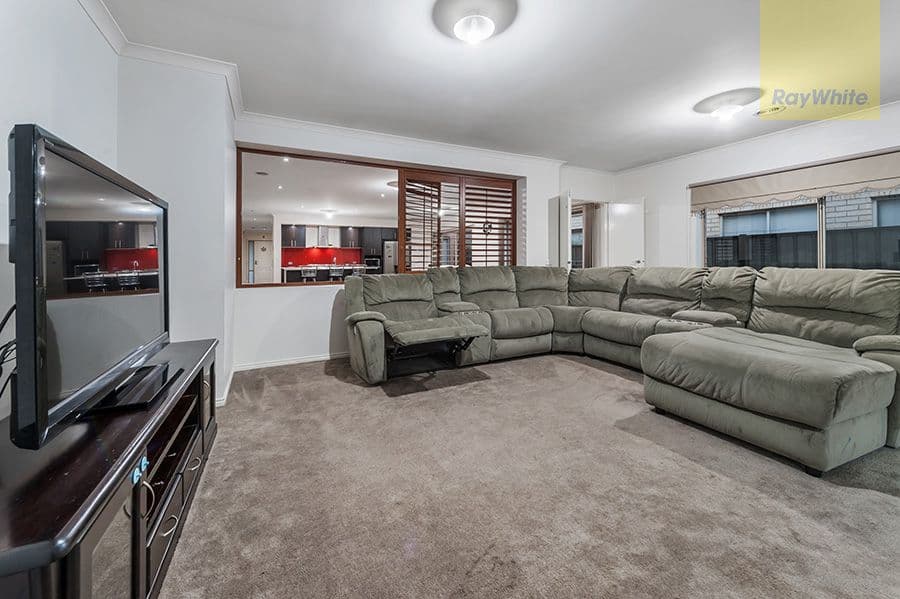 15 Hennessy Street, Craigieburn VIC 3064, Craigieburn - Thumbnail 8
