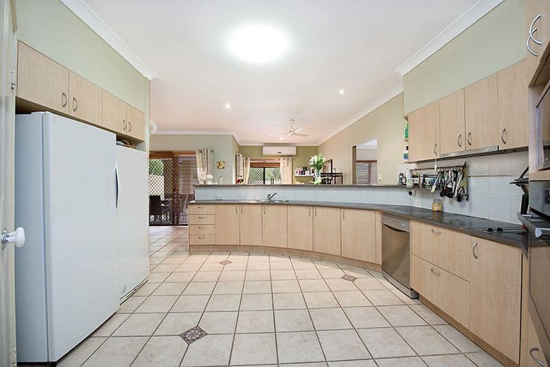2 Desiree Close, Buderim QLD 4556, Buderim - Thumbnail 4