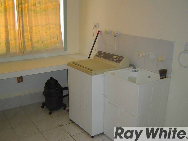 5 Bateman Way, LANCELIN WA 6044, Lancelin - Thumbnail 3