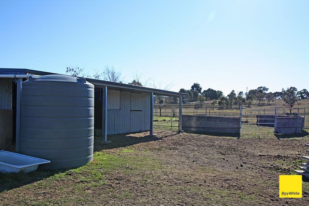 329 Weeroona Drive, Wamboin - Thumbnail 2