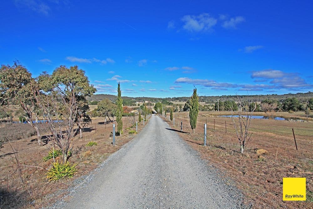 329 Weeroona Drive, Wamboin - Thumbnail 7