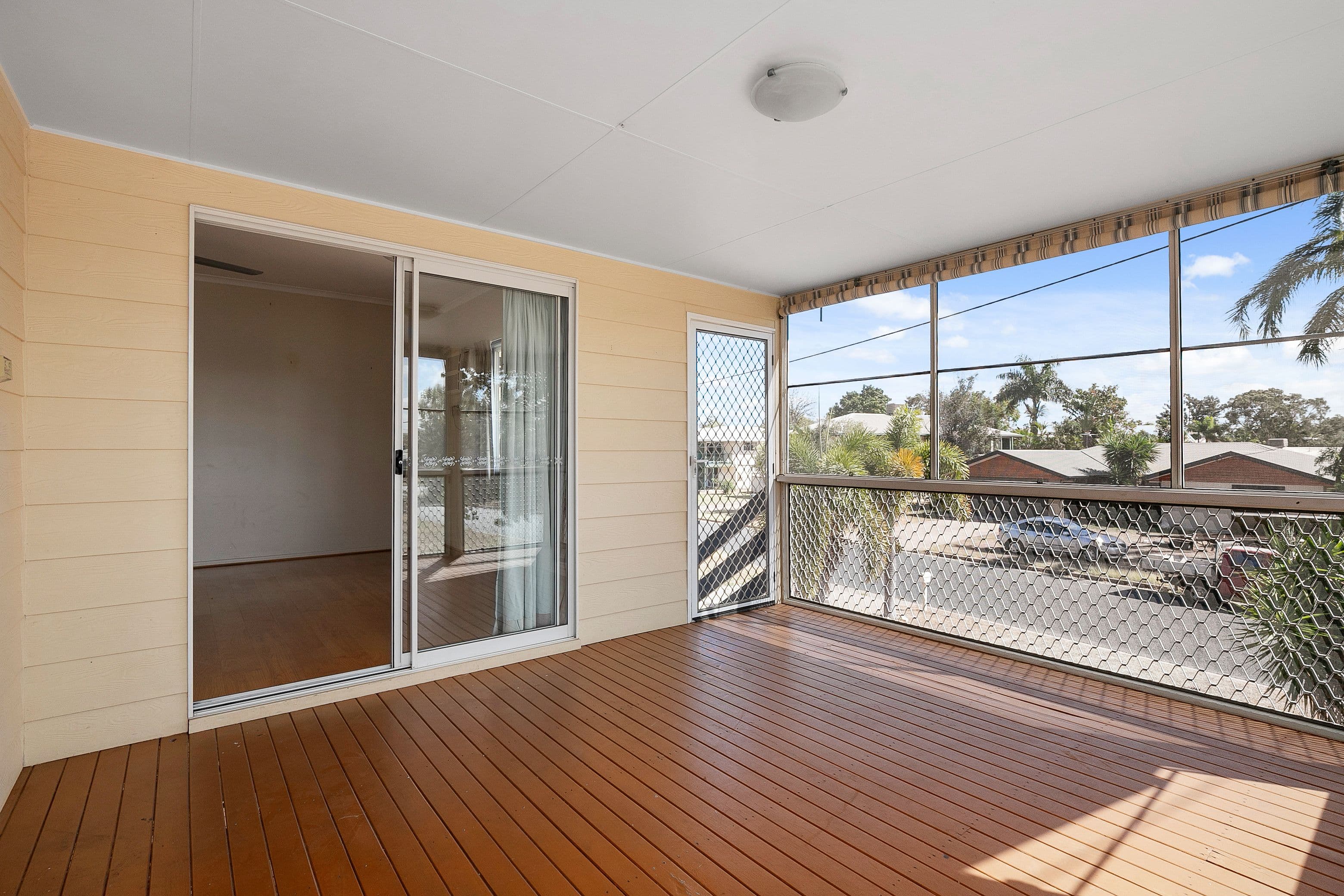6 Alamein Drive, Emerald QLD 4720, Emerald - Thumbnail 3