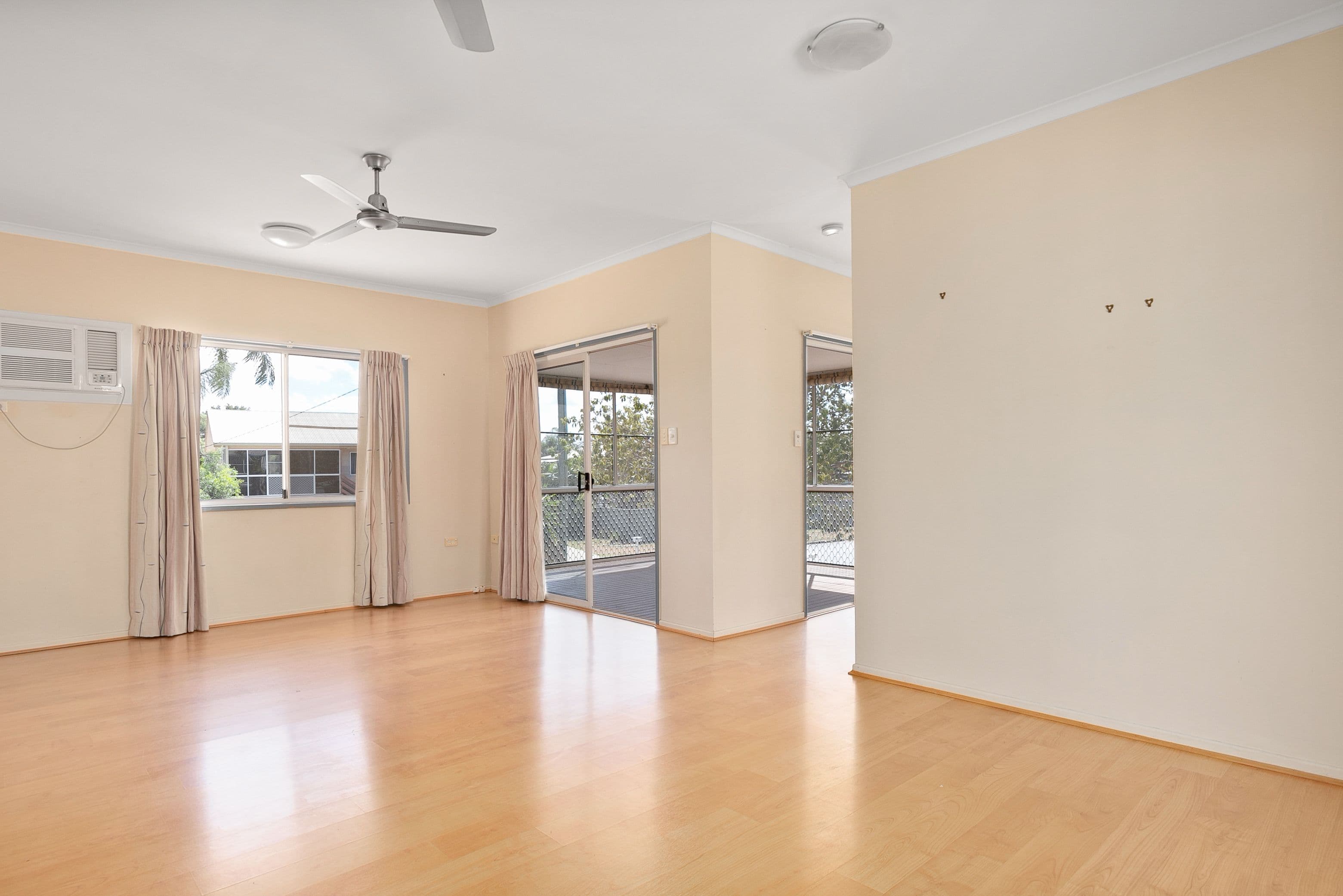 6 Alamein Drive, Emerald QLD 4720, Emerald - Thumbnail 7