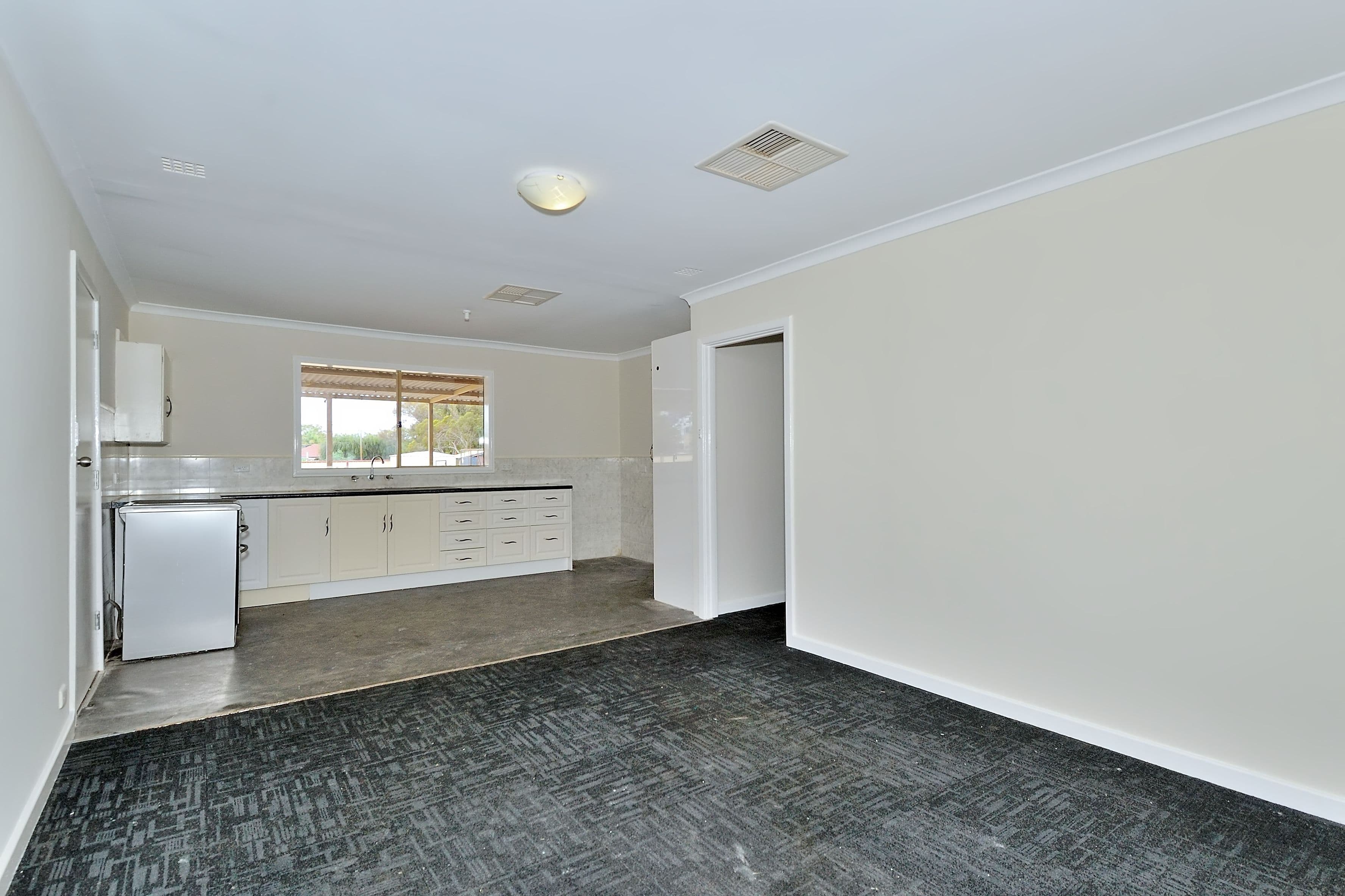 29 Brearley Street, Bullsbrook WA 6084, Bullsbrook - Thumbnail 2