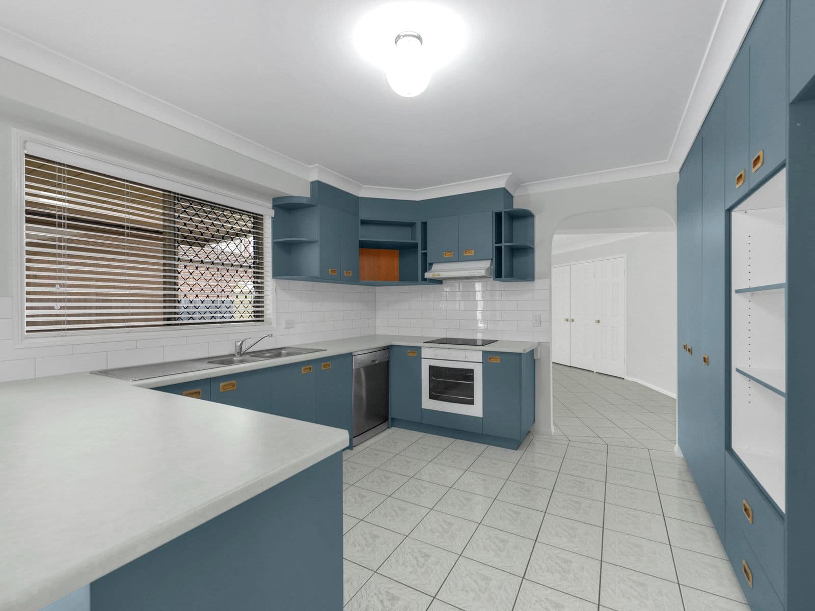 7 Lunar Place, Bridgeman Downs QLD 4035, Bridgeman Downs - Thumbnail 3
