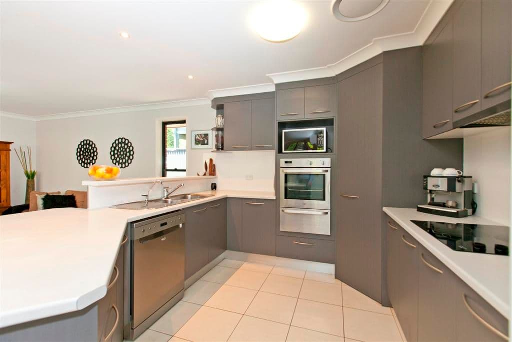 19 Rose Street, ORMISTON QLD 4160, Ormiston - Thumbnail 4