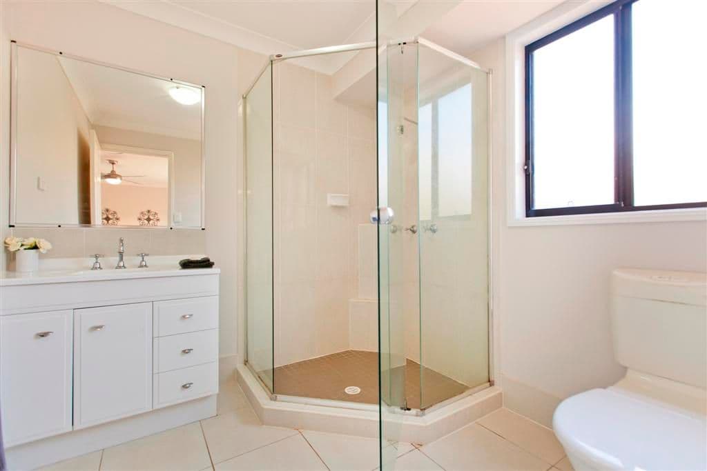 19 Rose Street, ORMISTON QLD 4160, Ormiston - Thumbnail 8