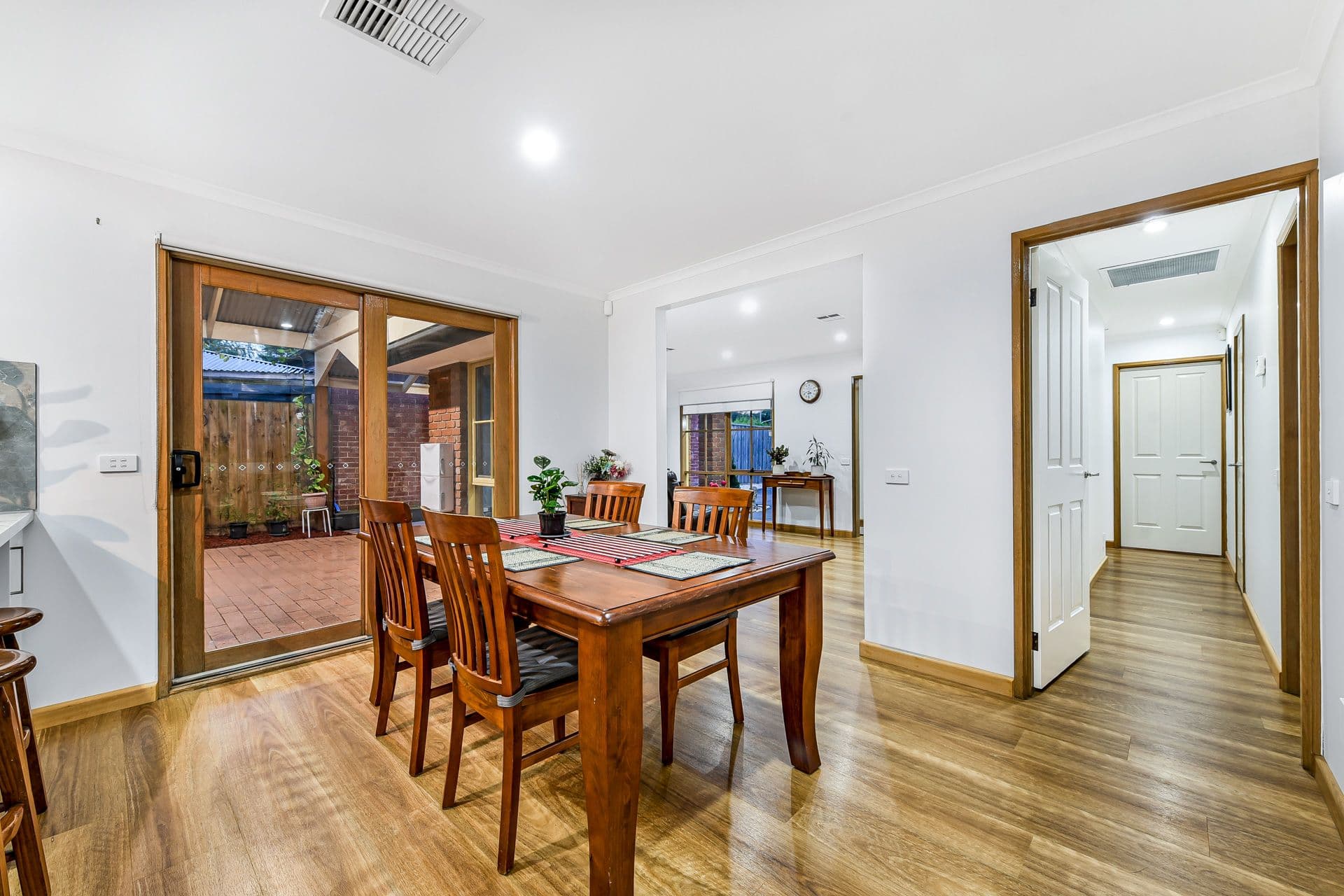 26 Pioneer Court, Berwick VIC 3806, Berwick - Thumbnail 7