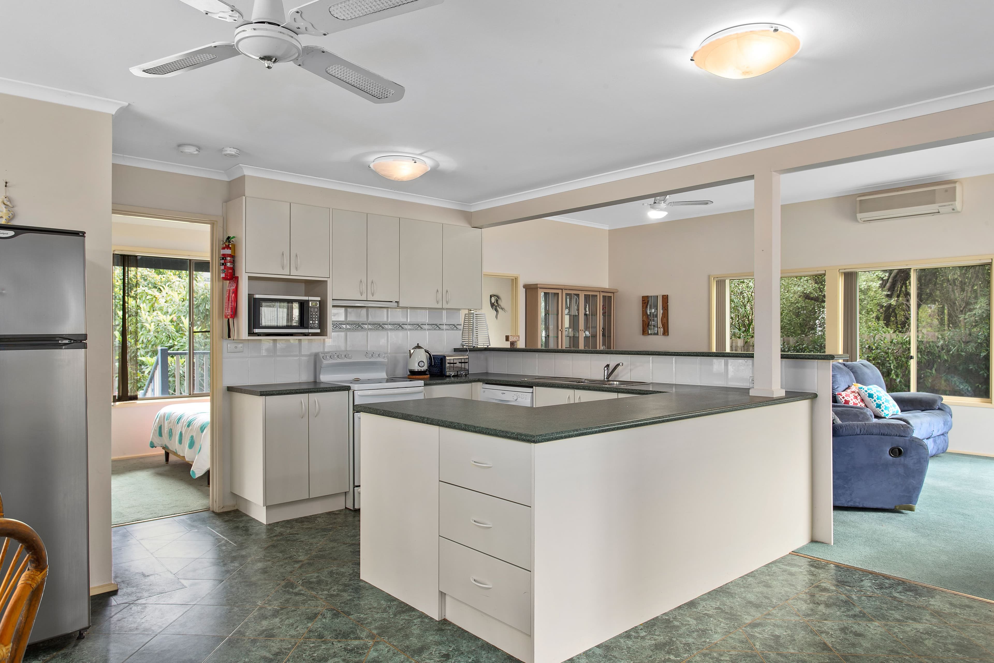 48 Justice Road, Cowes VIC 3922, Cowes - Thumbnail 4