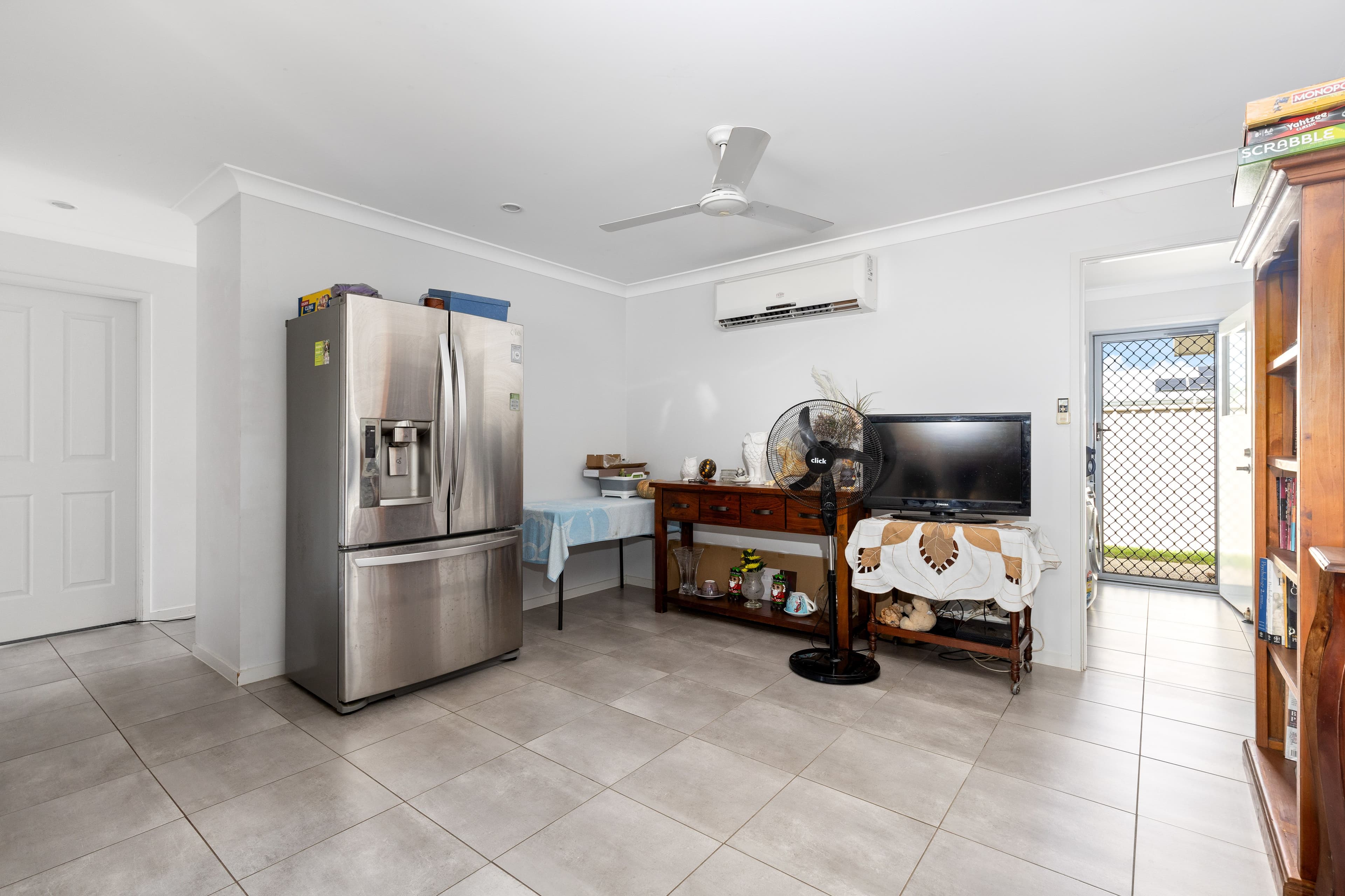 15 Longford Street, Emerald QLD 4720, Emerald - Thumbnail 6