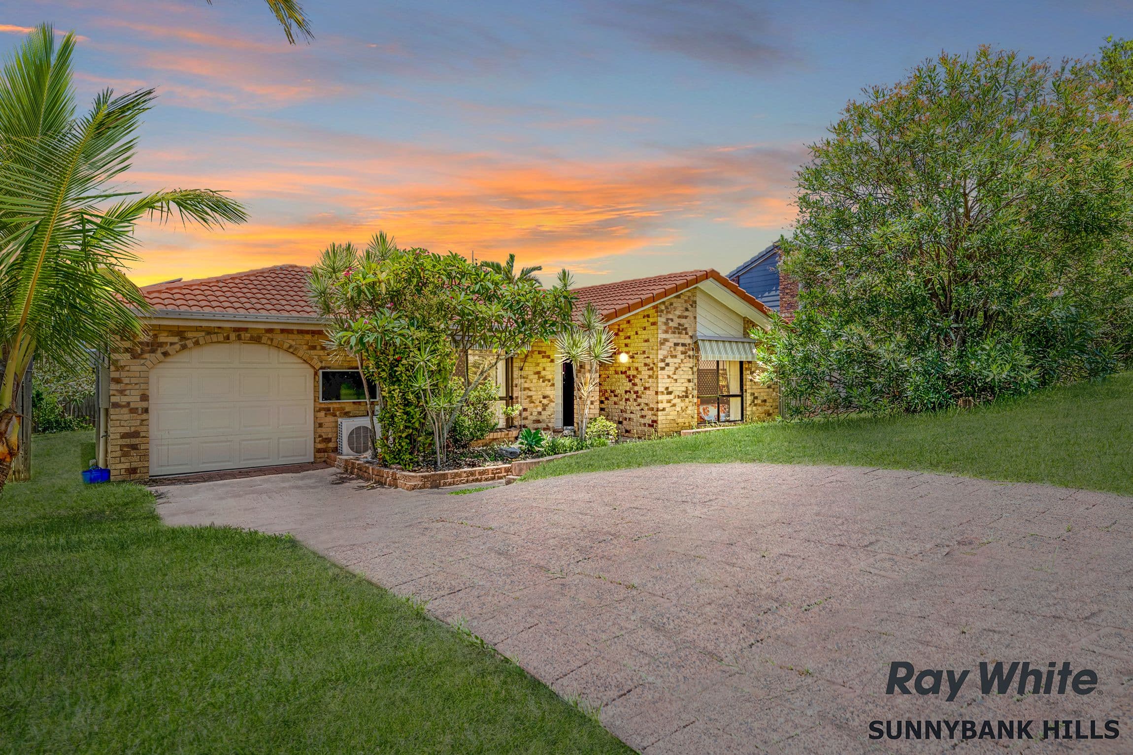 8 Carrumbella Drive, Arundel QLD 4214, Arundel - Image 1