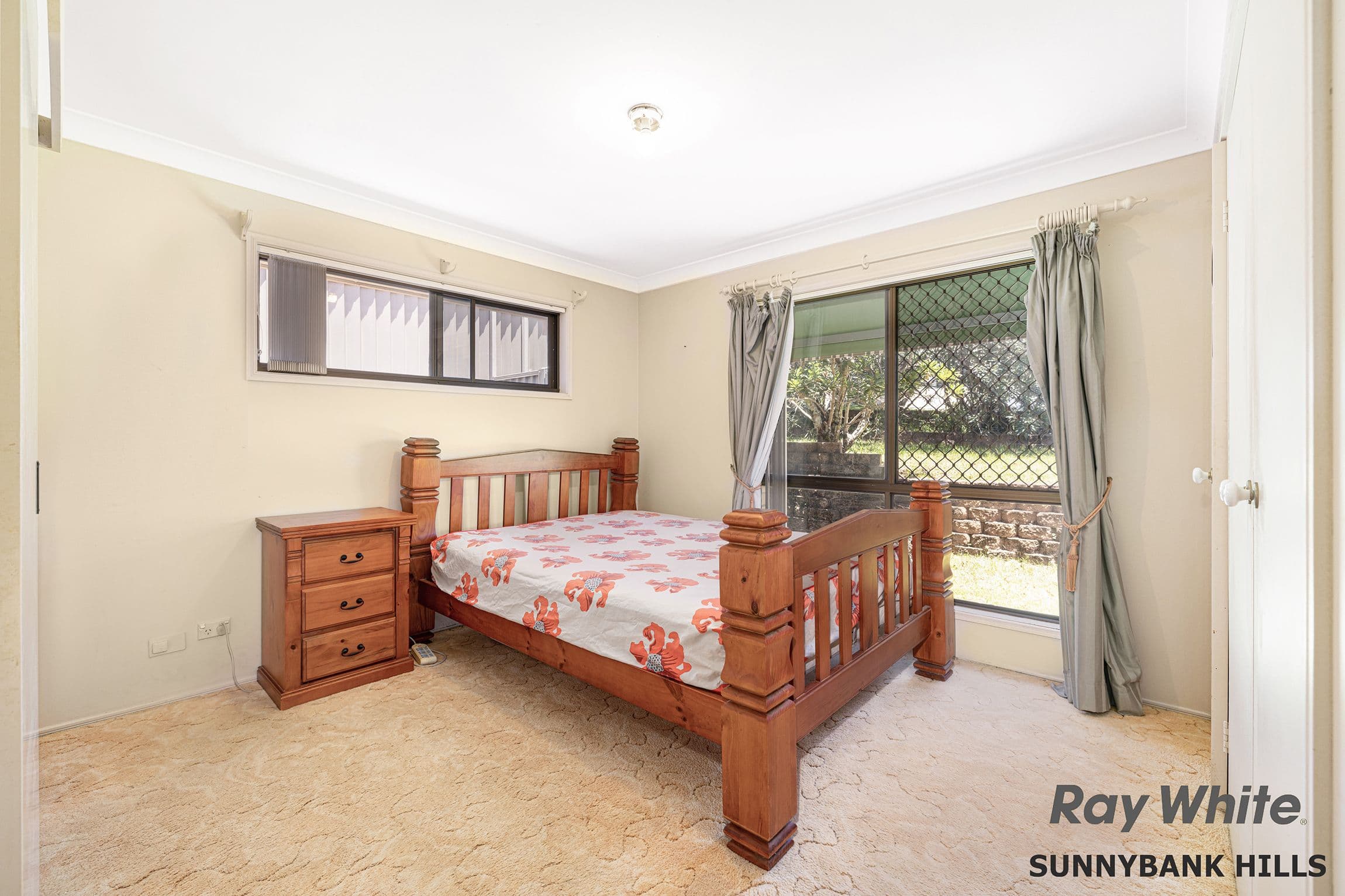 8 Carrumbella Drive, Arundel QLD 4214, Arundel - Thumbnail 8