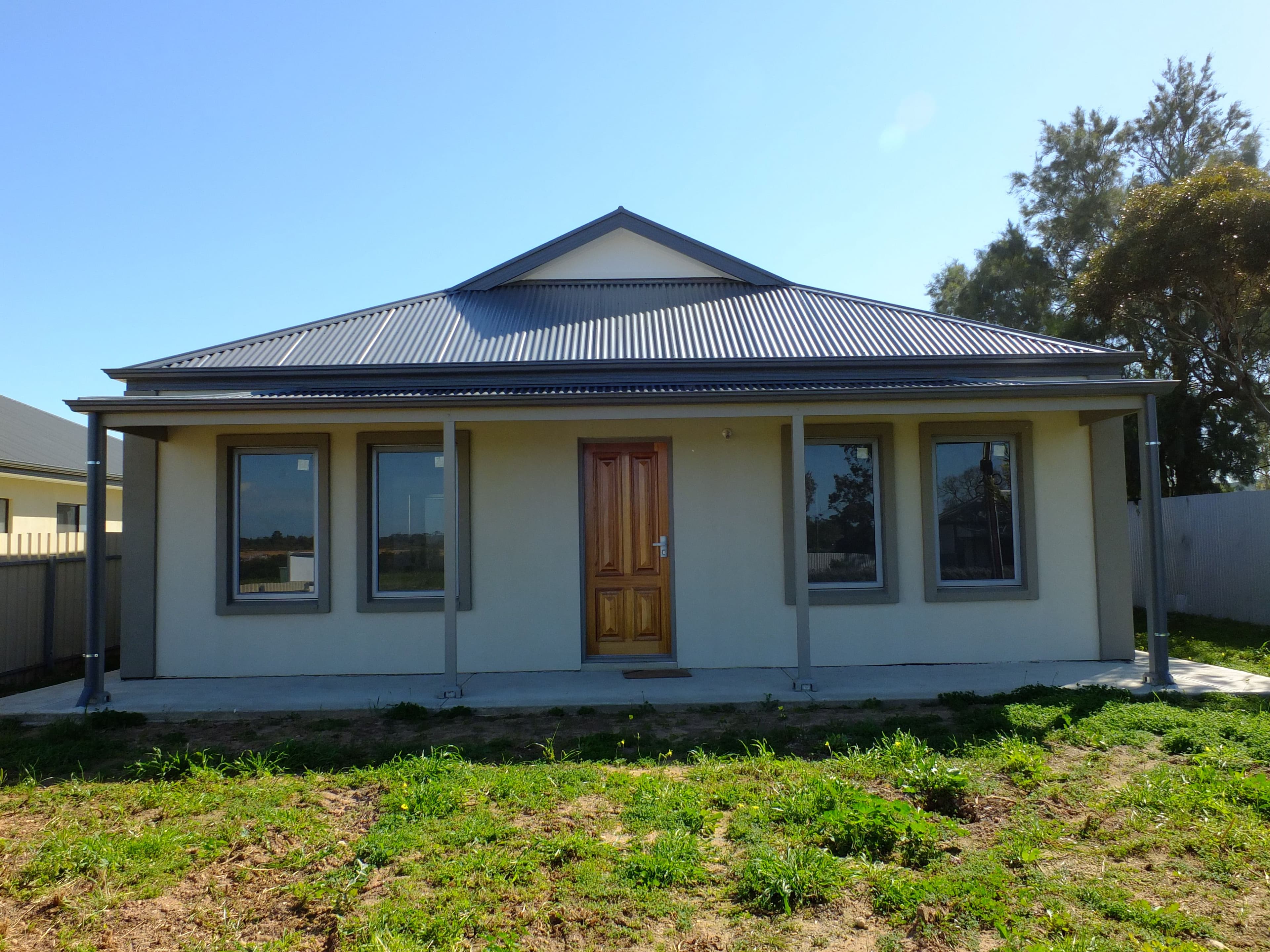 9 Kadina Road, Moonta SA 5558, Moonta - Image 1
