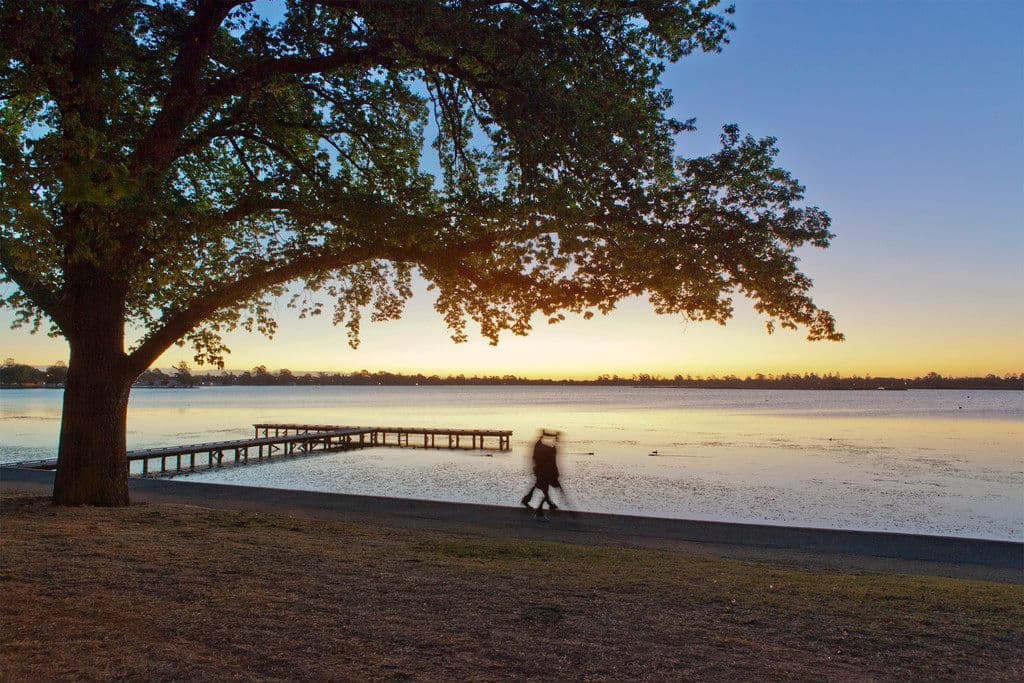 1010 Macarthur Street, Lake Wendouree VIC 3350, Lake Wendouree - Thumbnail 5