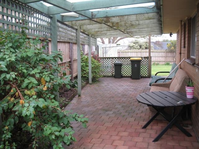 12 St James Crescent, WARRNAMBOOL VIC 3280, Warrnambool - Thumbnail 3