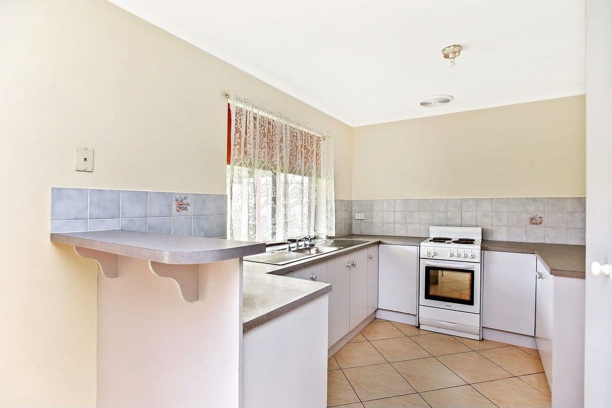 7 Windlass Square, Seaford Rise SA 5169, Seaford Rise - Thumbnail 3