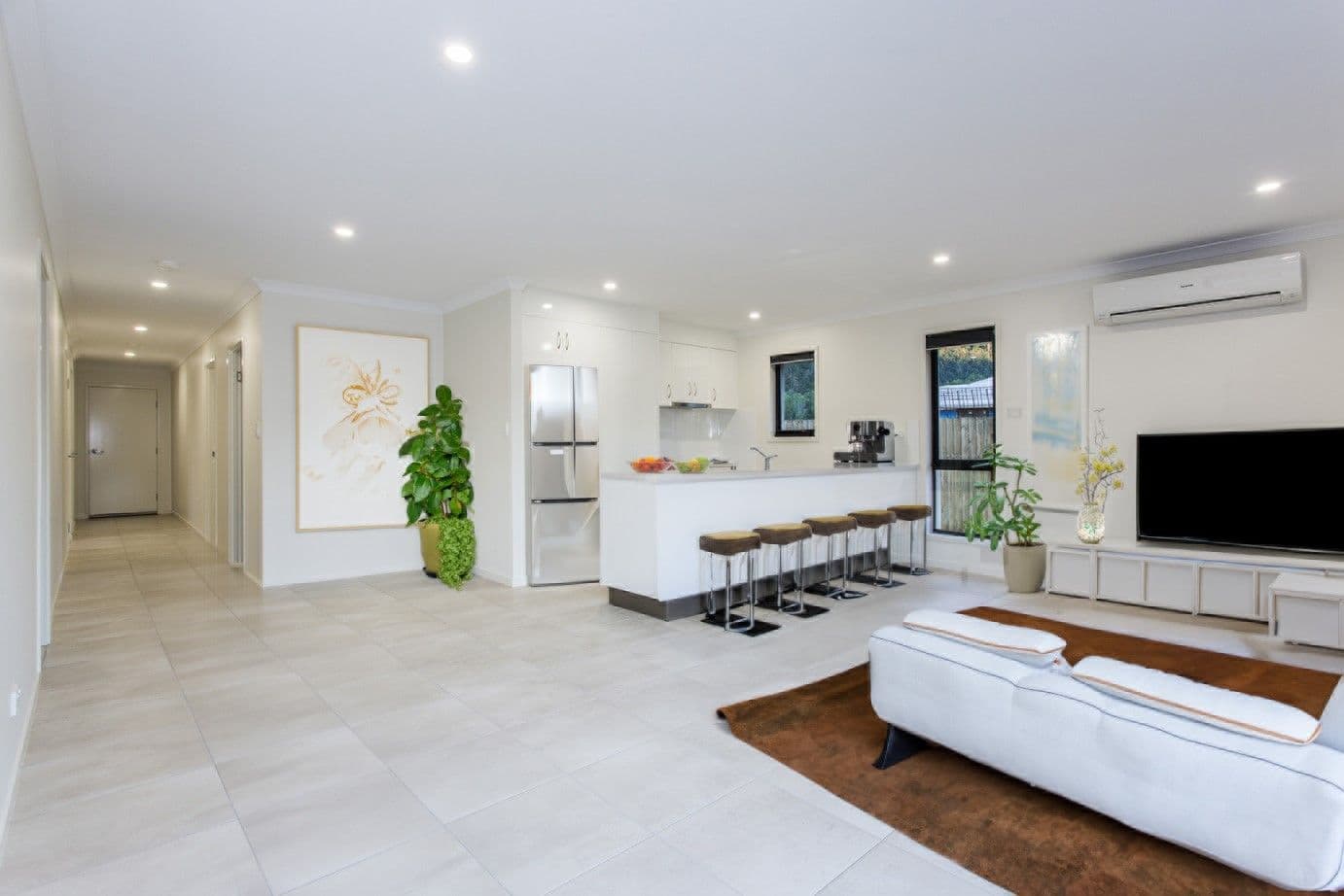24 Trader Crescent, Cannonvale QLD 4802, Cannonvale - Thumbnail 3