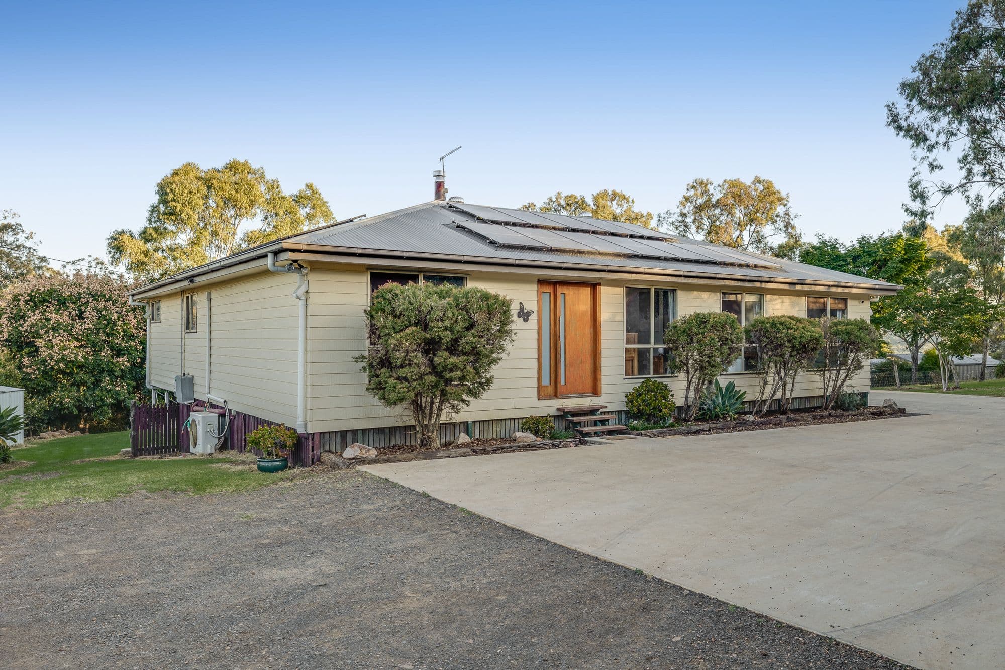 70 Valley View Drive, Meringandan West QLD 4352, Meringandan West - Thumbnail 2