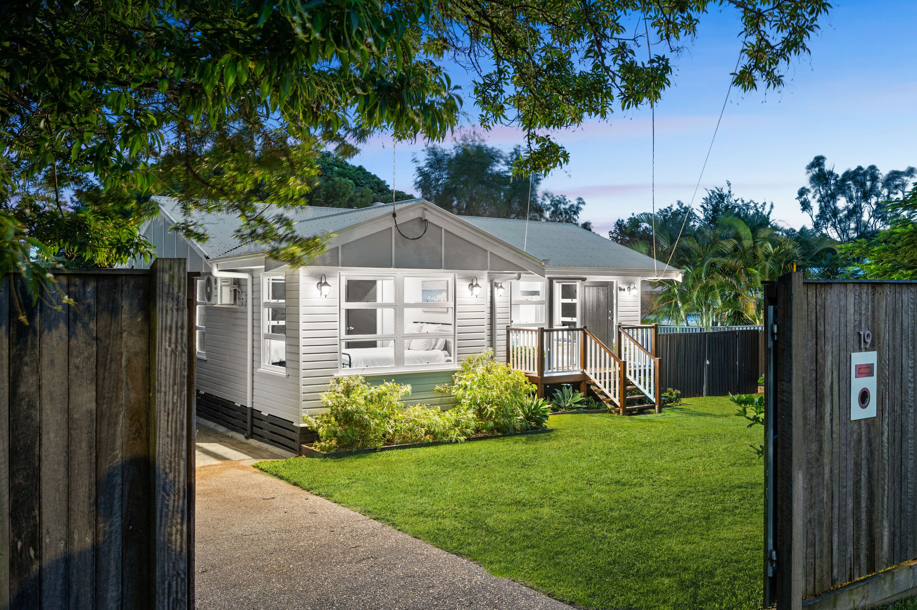 19 Emily Street, Acacia Ridge QLD 4110, Acacia Ridge - Thumbnail 2