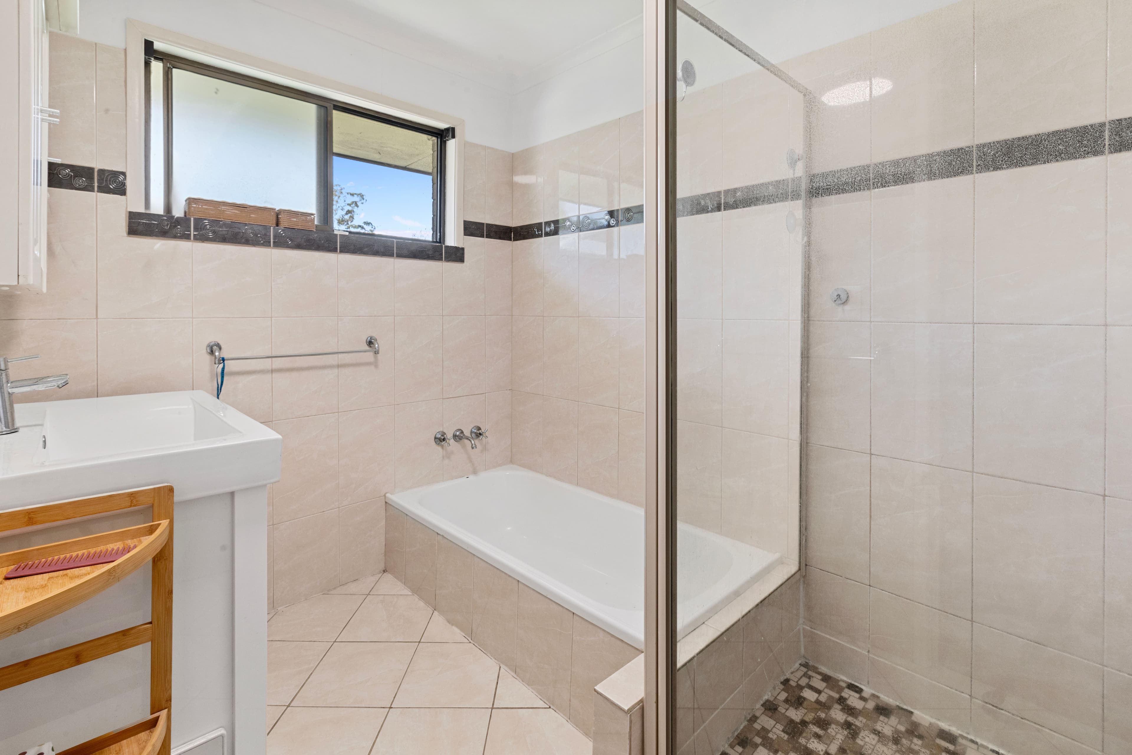 55 Goondoola Street, Redbank Plains QLD 4301, Redbank Plains - Thumbnail 6