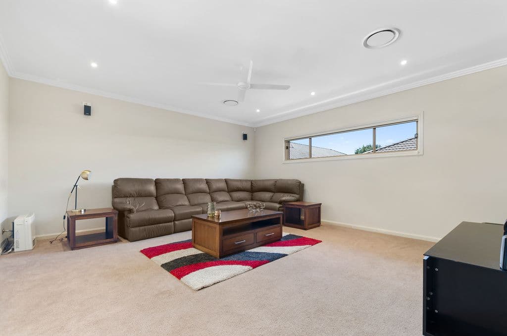 23 Waterview Avenue, Haywards Bay - Thumbnail 7