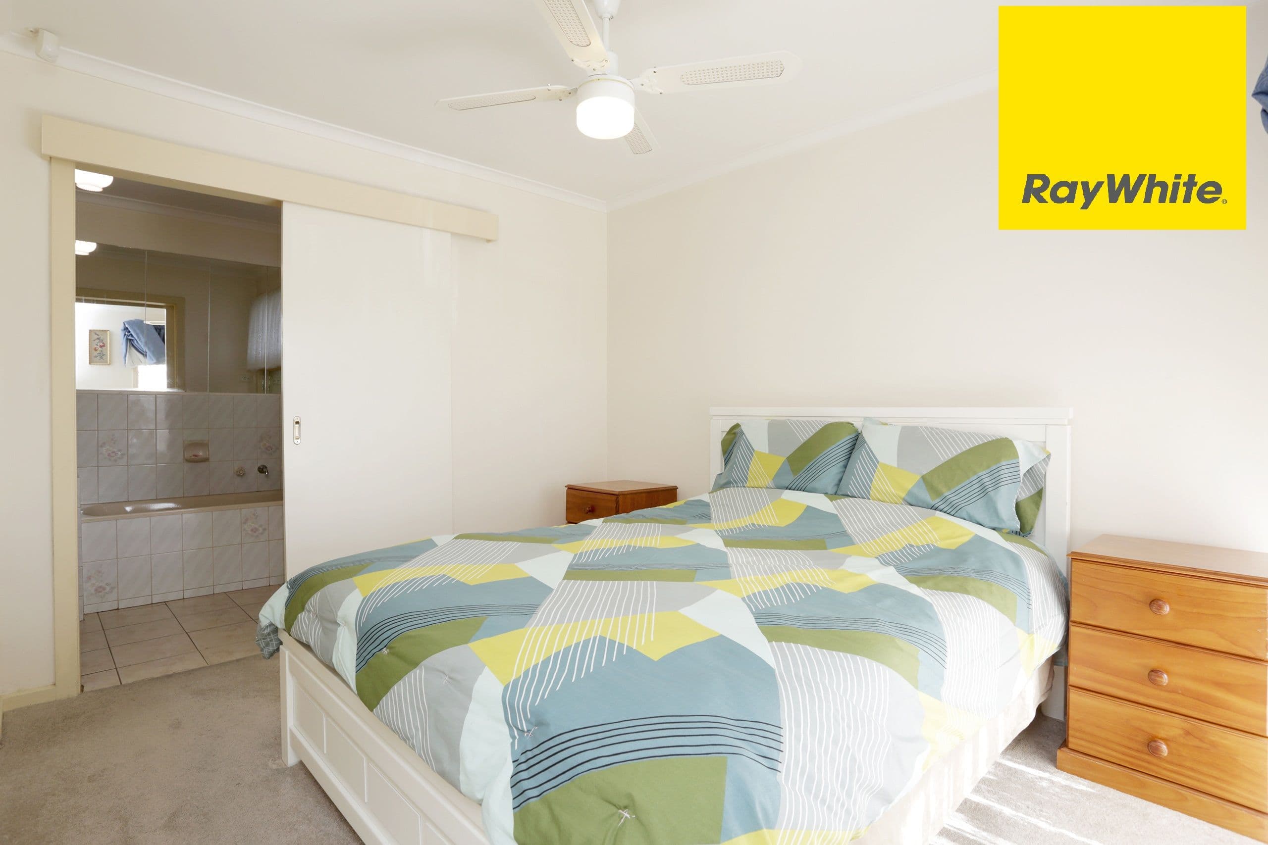 2 Tamarind Crescent, Werribee VIC 3030, Werribee - Thumbnail 7