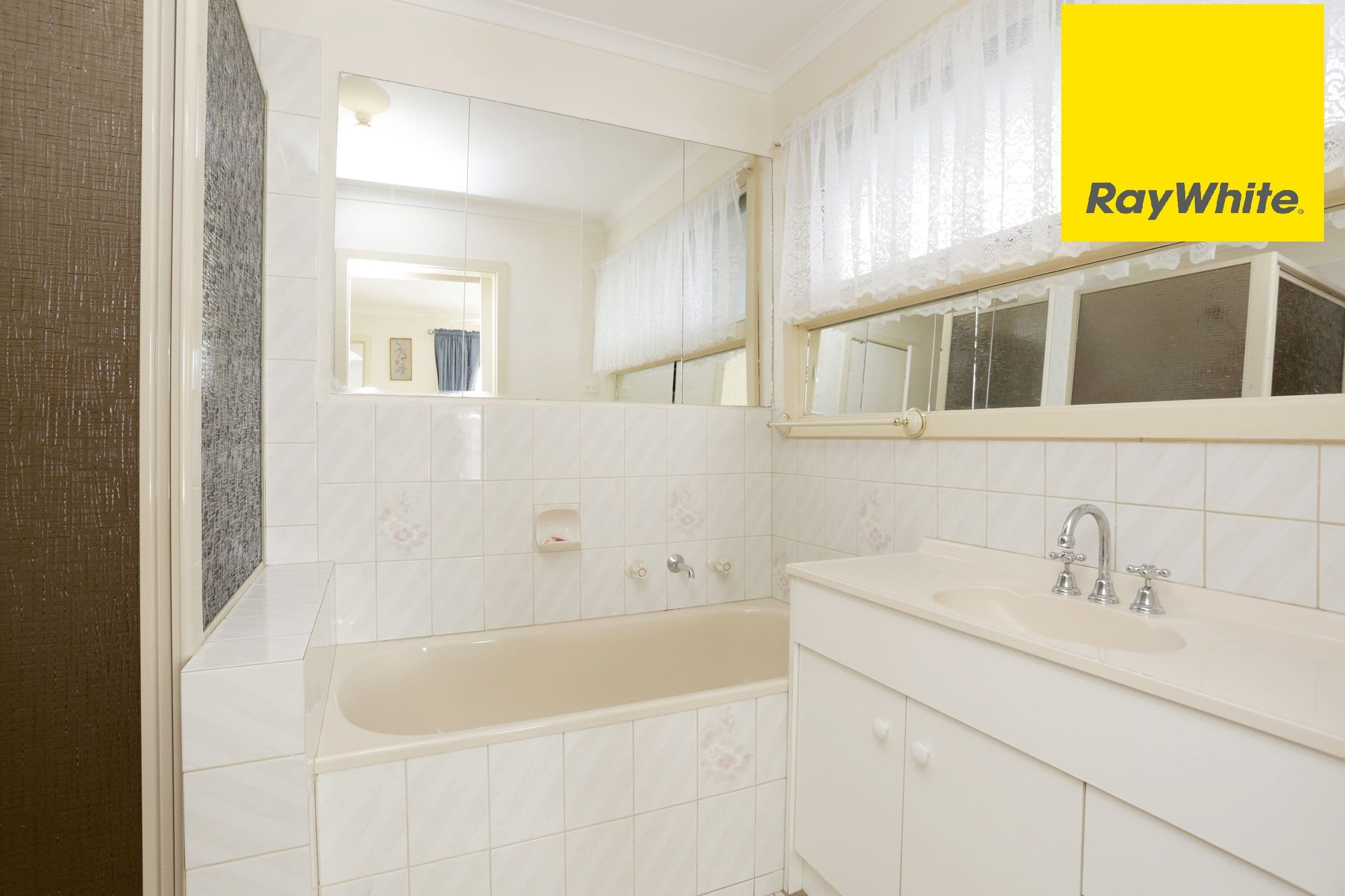2 Tamarind Crescent, Werribee VIC 3030, Werribee - Thumbnail 8