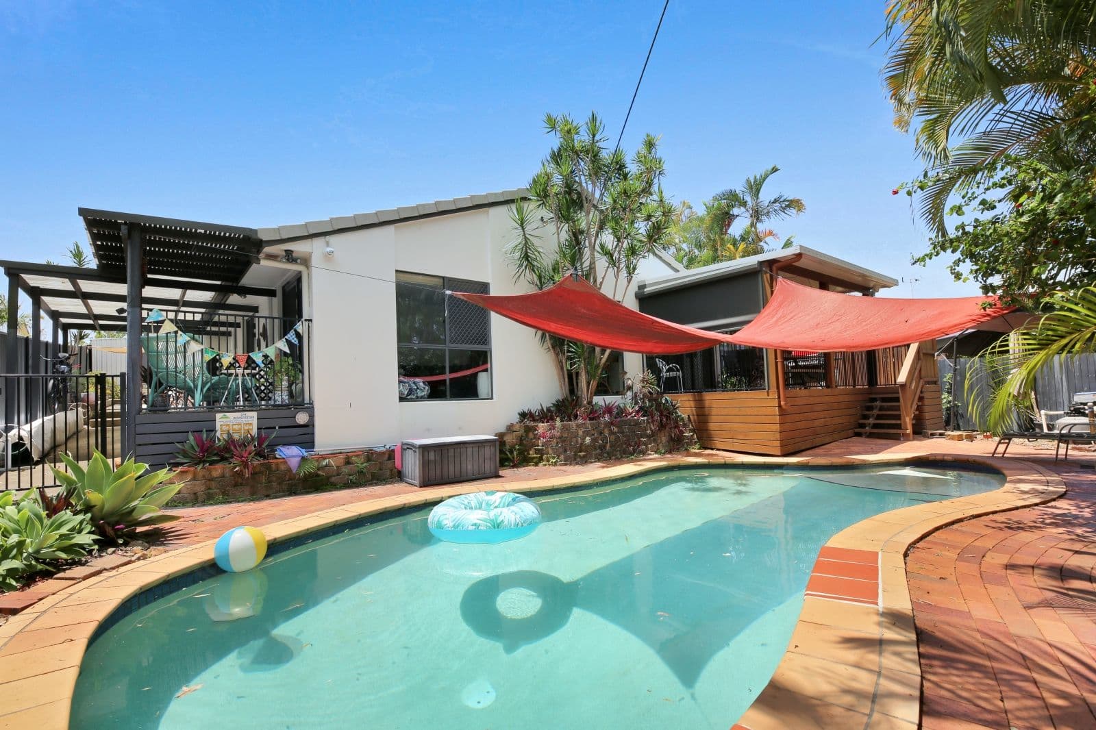 33 Sandringham Drive, Robina QLD 4226, Robina - Thumbnail 3