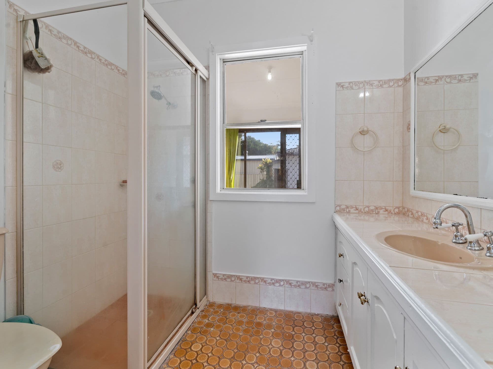 338 Lakedge Avenue, Berkeley Vale NSW 2261, Berkeley Vale - Thumbnail 8
