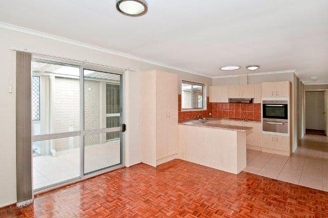 14 Turquoise Street, BETHANIA QLD 4205, Bethania - Thumbnail 7