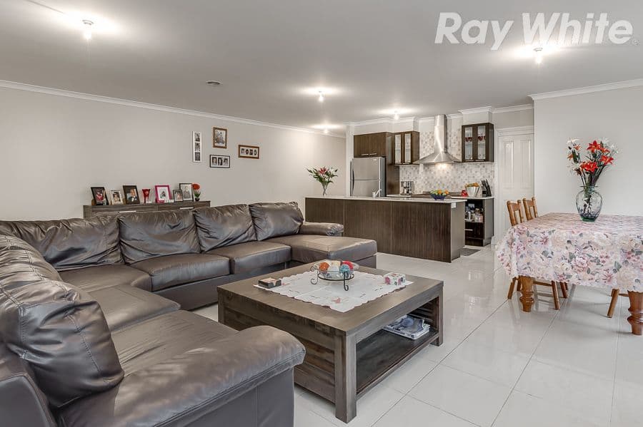 194 Blossom Park Drive, MILL PARK VIC 3082, Mill Park - Thumbnail 6