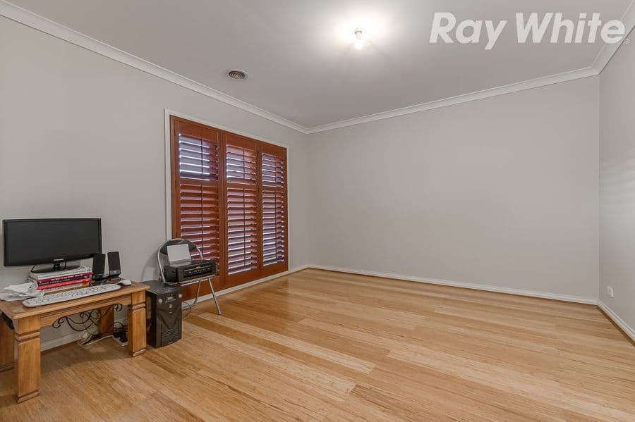 194 Blossom Park Drive, MILL PARK VIC 3082, Mill Park - Thumbnail 8