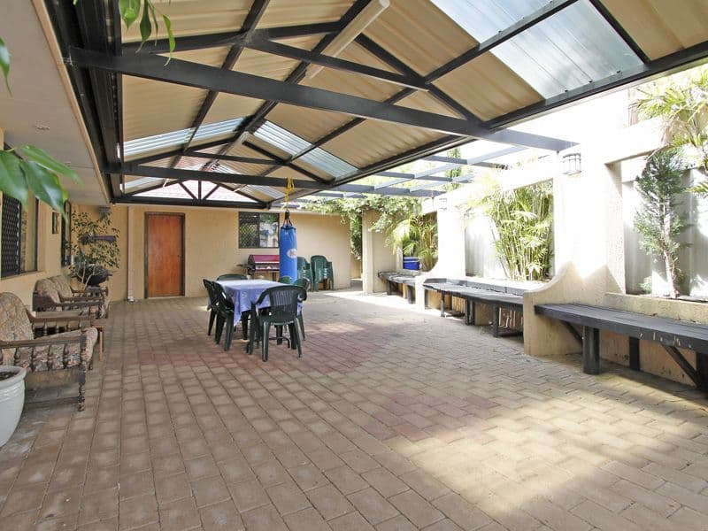 6 Folland Parade, ATWELL WA 6164, Atwell - Thumbnail 4