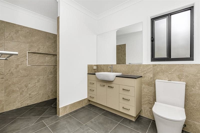 11 Bauhinia Place, Kenmore - Thumbnail 8