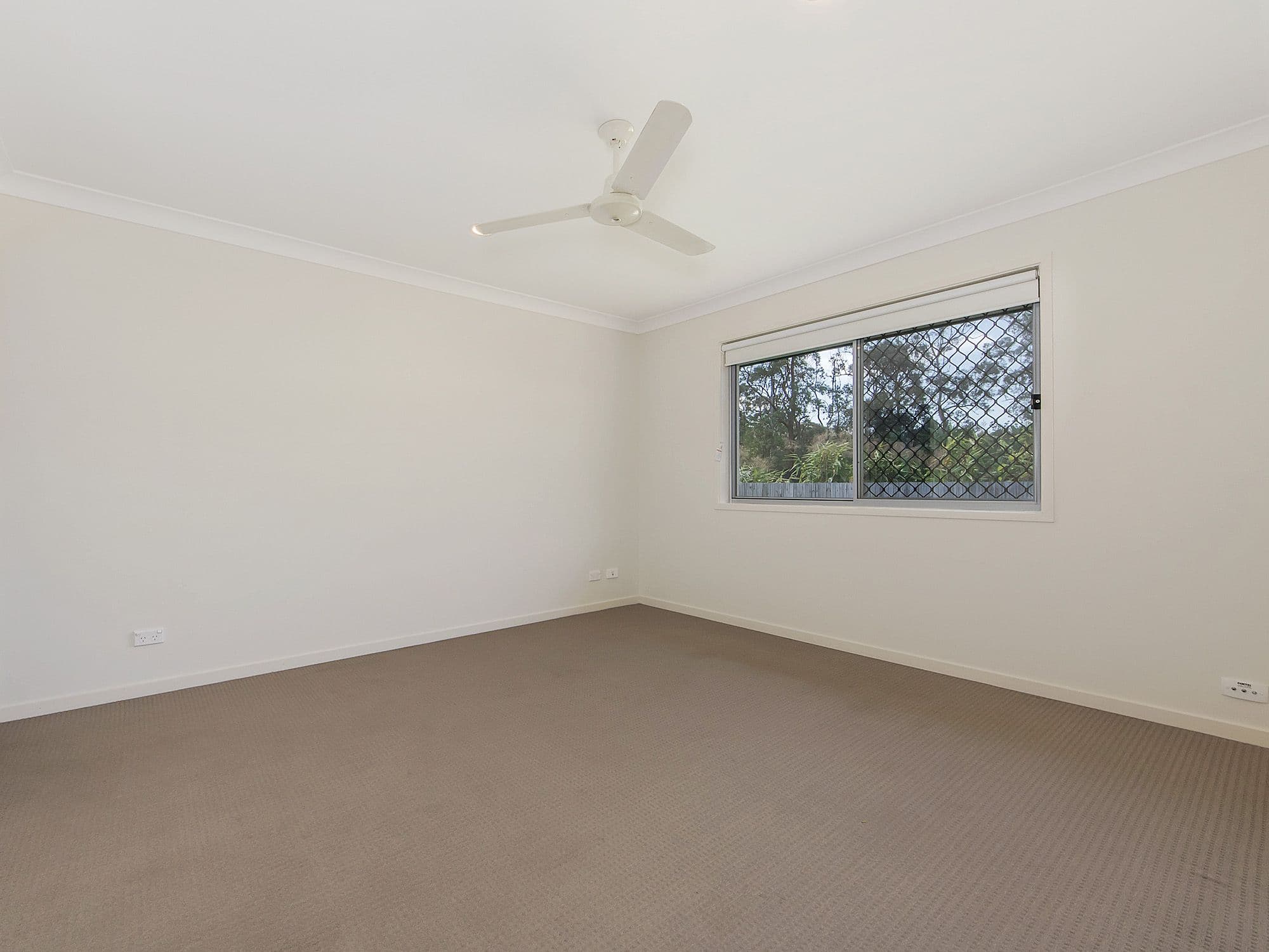 12 Murphys Lane, Oxenford QLD 4210, Oxenford - Thumbnail 8