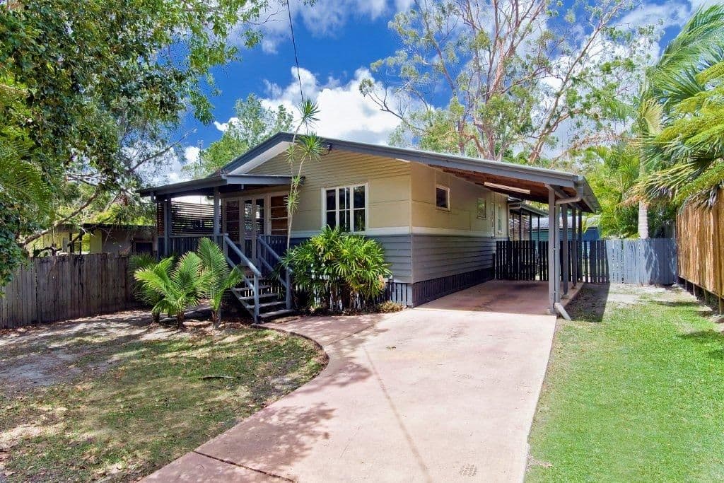 38 Pines Avenue, COOROIBAH QLD 4565, Cooroibah - Thumbnail 2