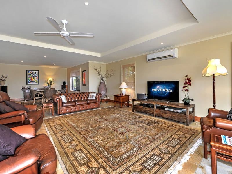 7 Kavieng Crescent, RUNAWAY BAY QLD 4216, Runaway Bay - Thumbnail 7