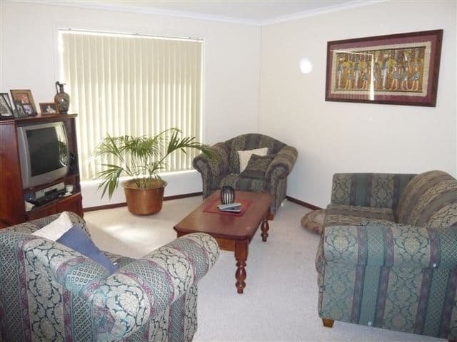 16 Buckingham Court, WINDSOR GARDENS SA 5087, Windsor Gardens - Thumbnail 2